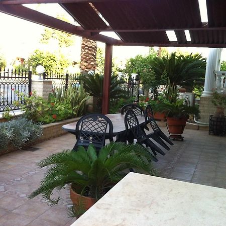 Valentinos House Villa Пафос Стая снимка